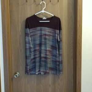 Long sleeve dressy top